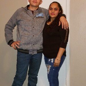 Meet your Posher, Manuel